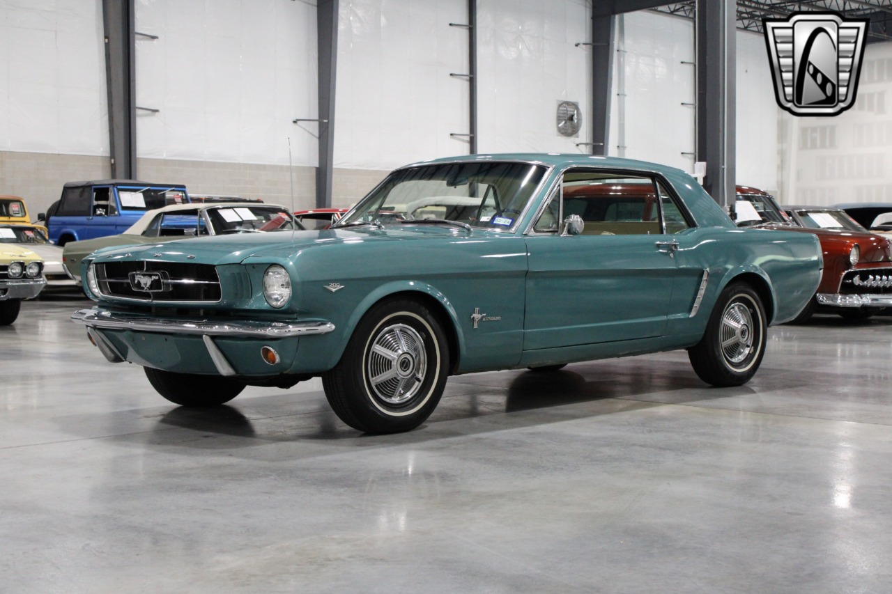 1965 Ford Mustang 12