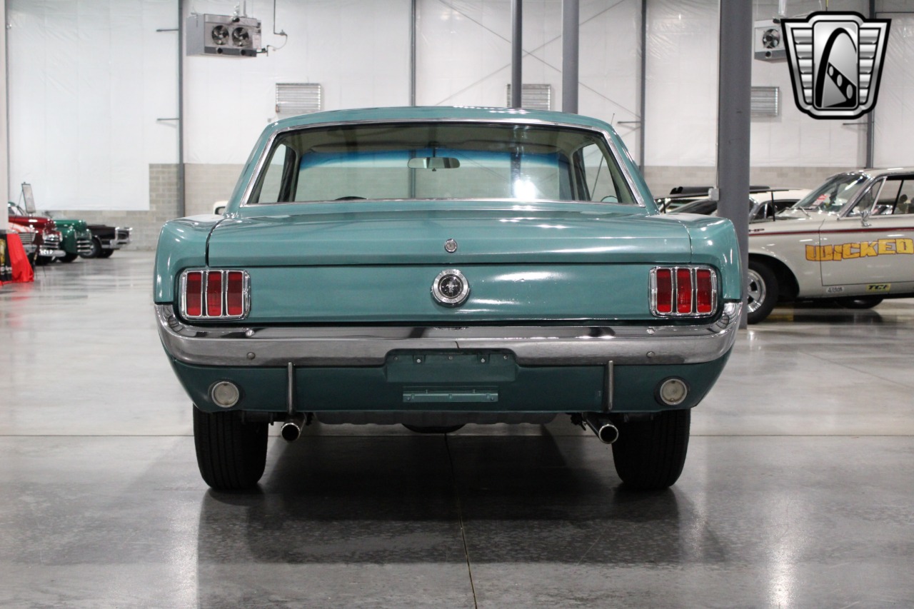 1965 Ford Mustang 41
