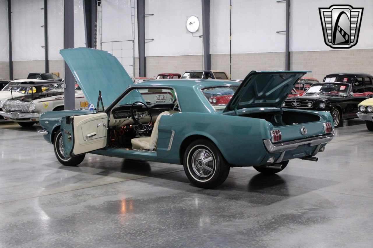 1965 Ford Mustang 17
