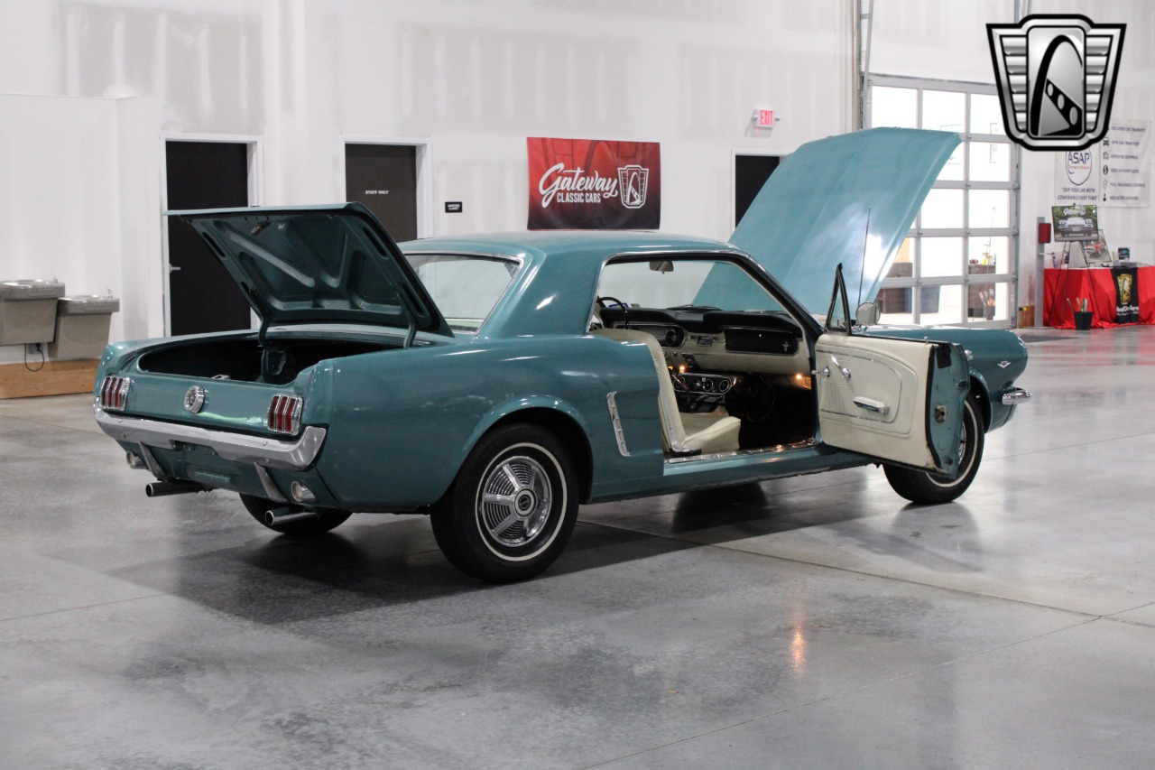 1965 Ford Mustang 19