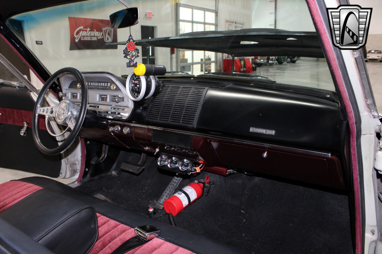 1963 Dodge Polara 24