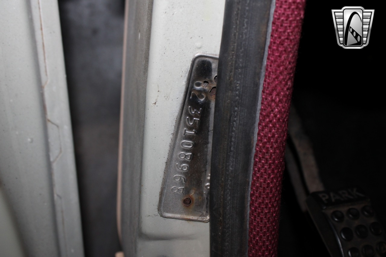 1963 Dodge Polara 26