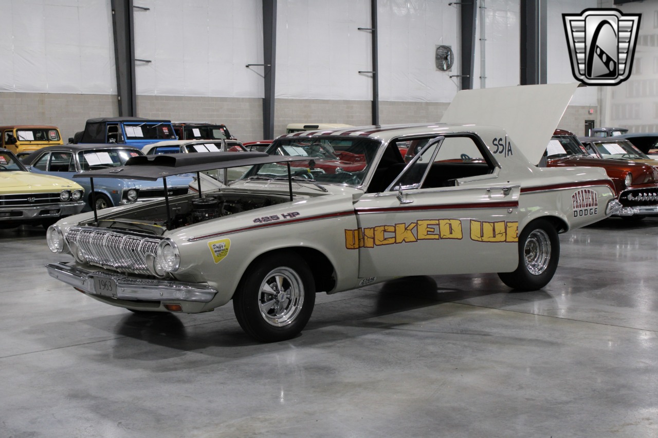 1963 Dodge Polara 16