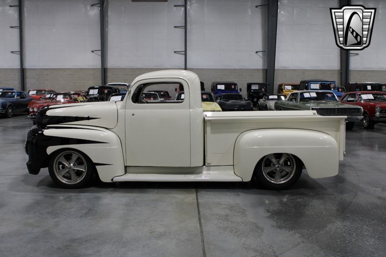 1951 Ford F1 32