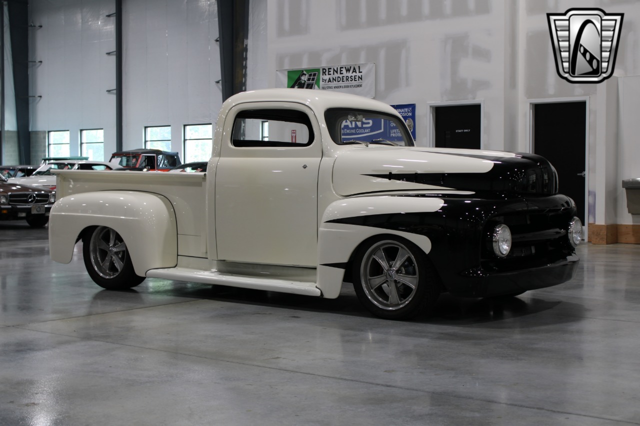 1951 Ford F1 43
