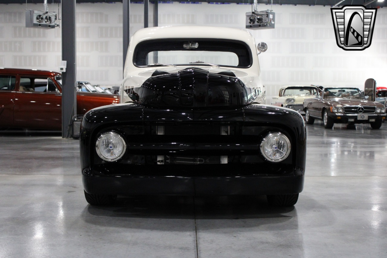 1951 Ford F1 44