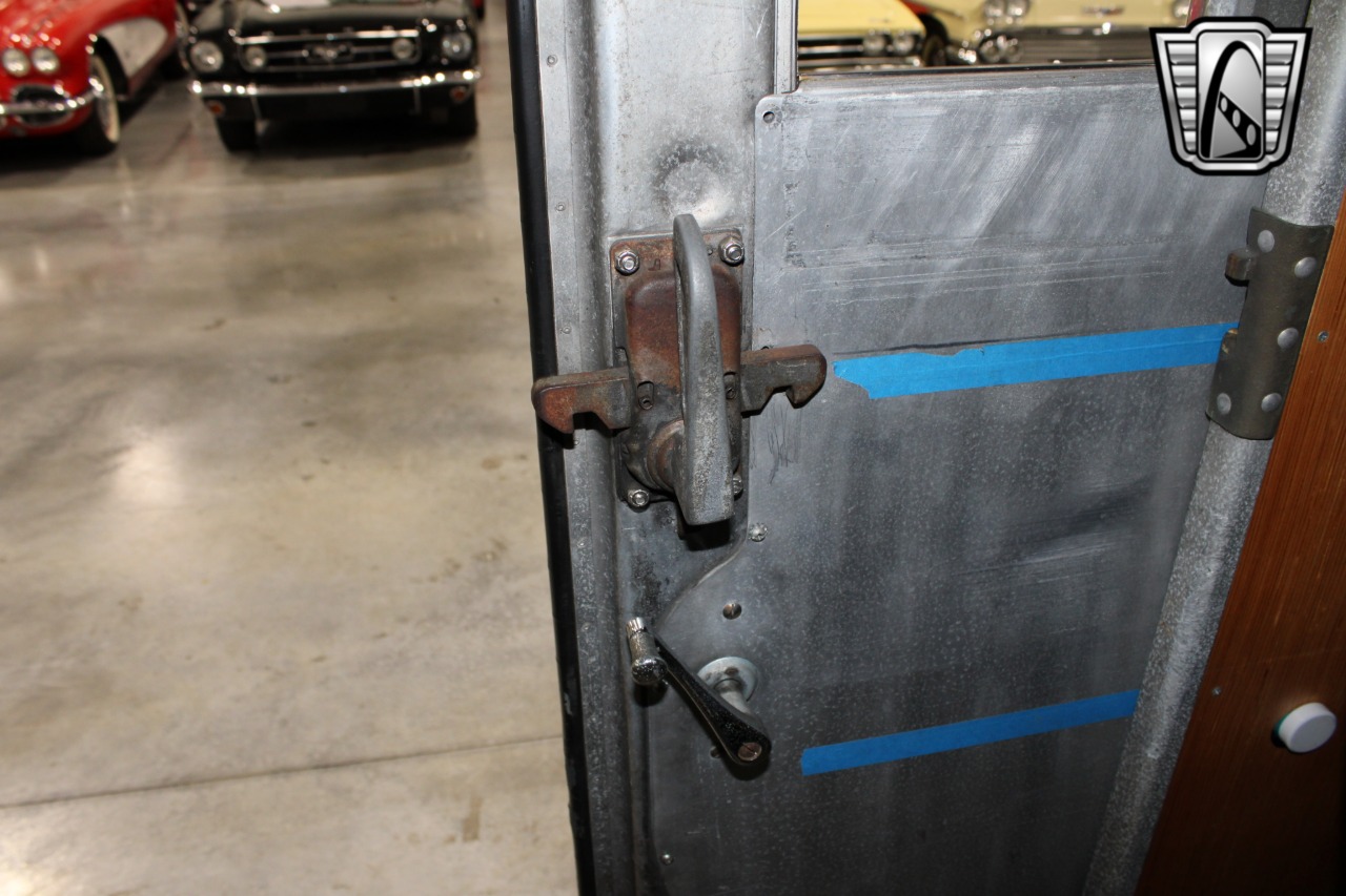 1984 Chevrolet Grumman 89