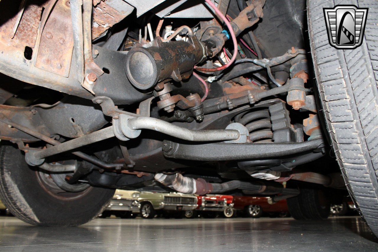 1984 Chevrolet Grumman 29