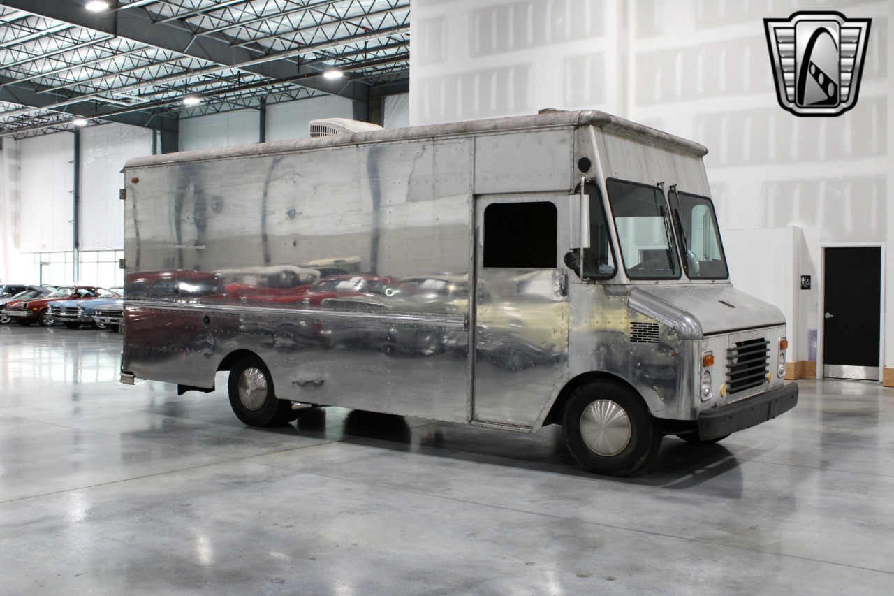 1984 Chevrolet Grumman 36