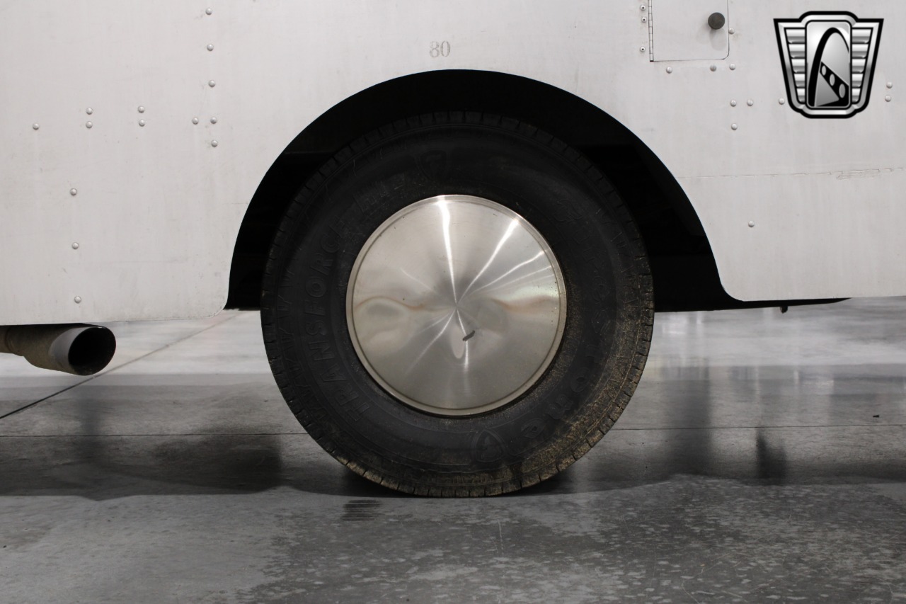 1984 Chevrolet Grumman 58