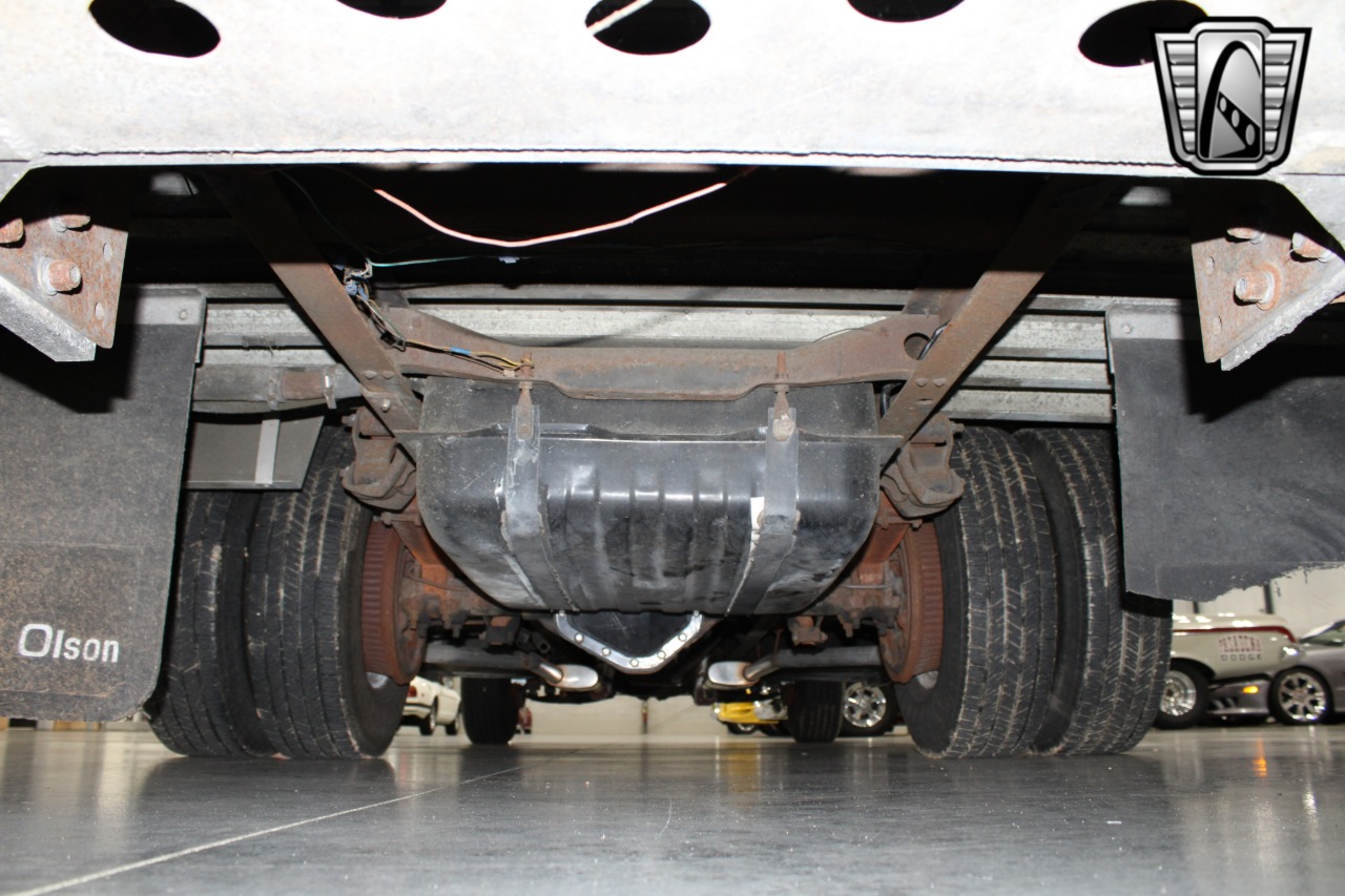 1984 Chevrolet Grumman 30