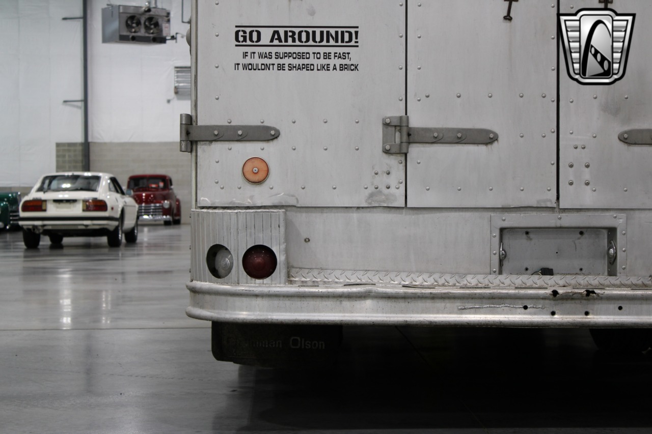 1984 Chevrolet Grumman 63