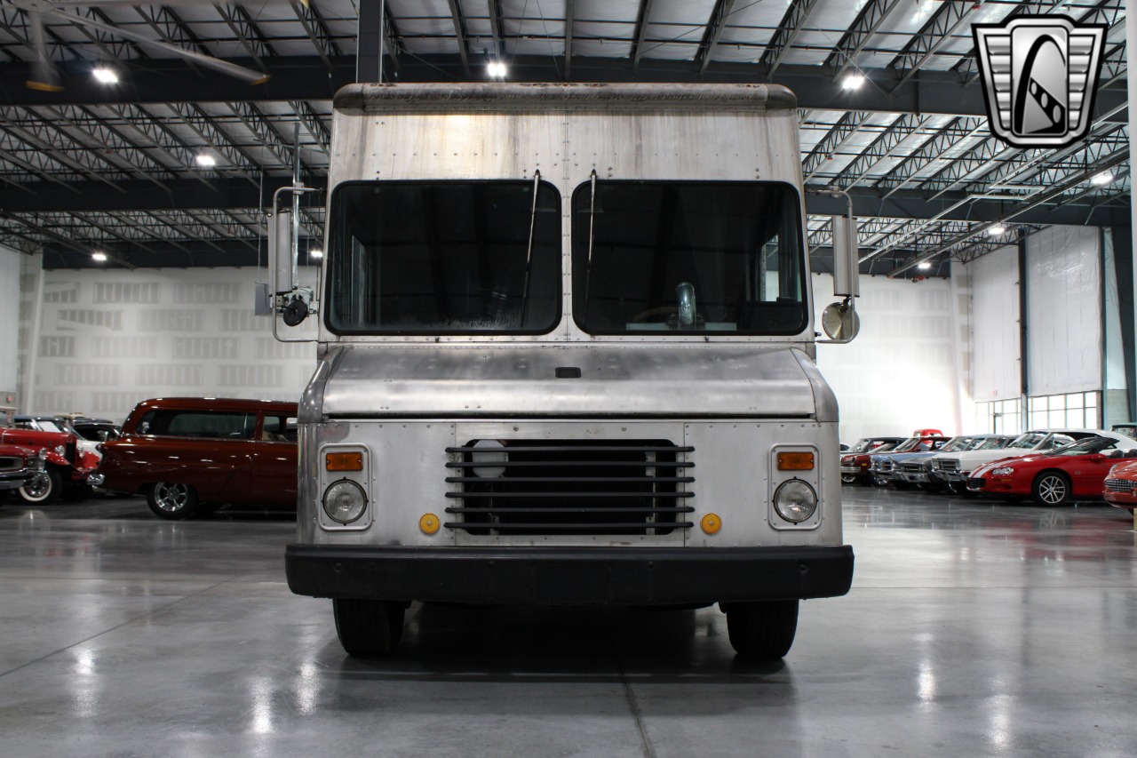 1984 Chevrolet Grumman 41