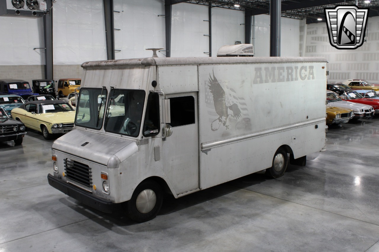 1984 Chevrolet Grumman 14
