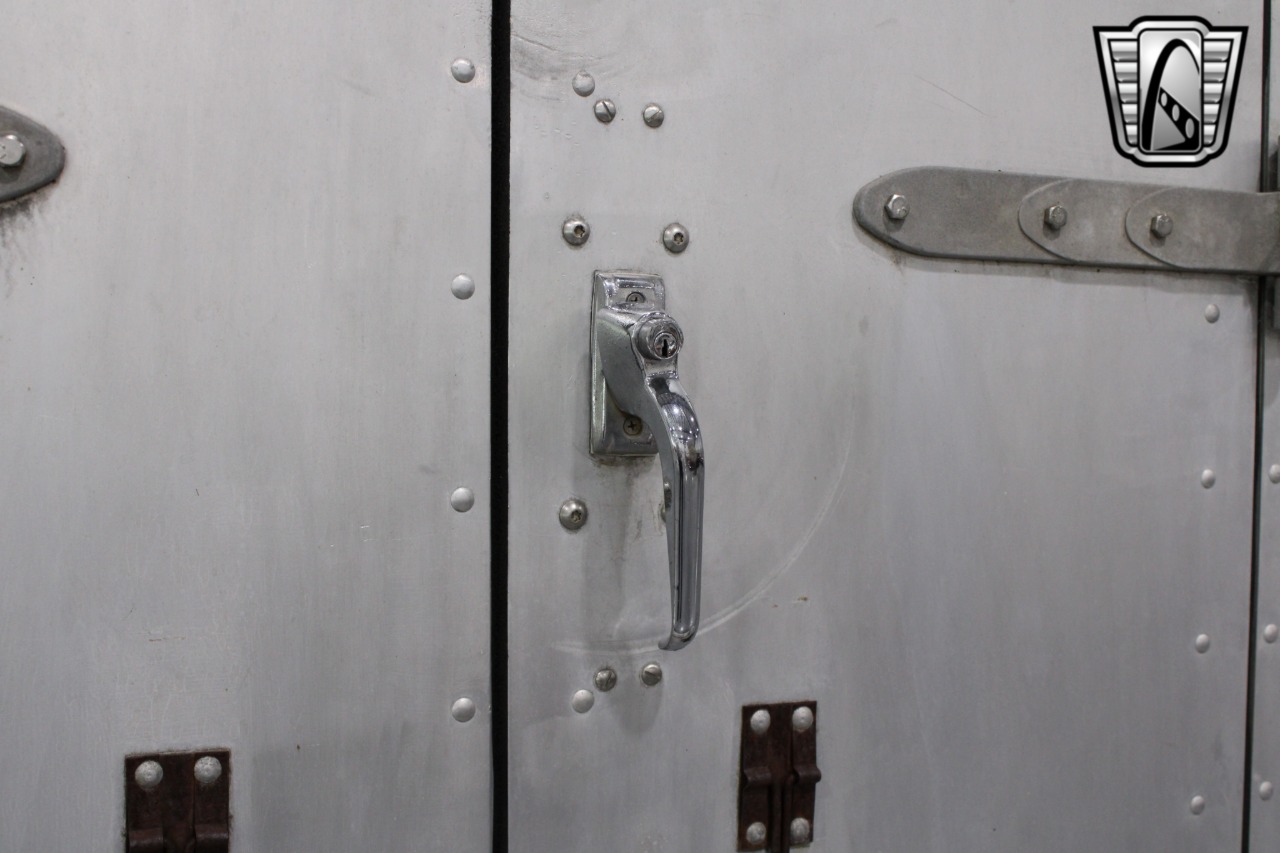 1984 Chevrolet Grumman 66