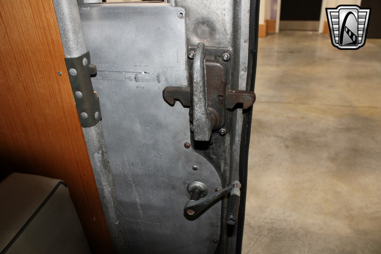 1984 Chevrolet Grumman 88