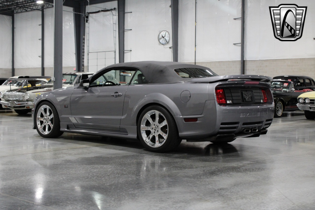 2006 Ford Mustang 48