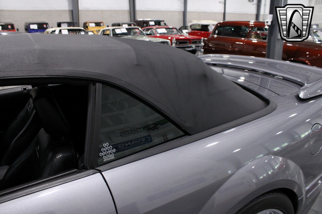 2006 Ford Mustang 71