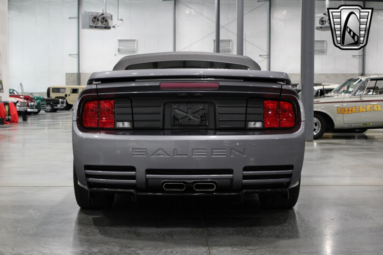 2006 Ford Mustang 49