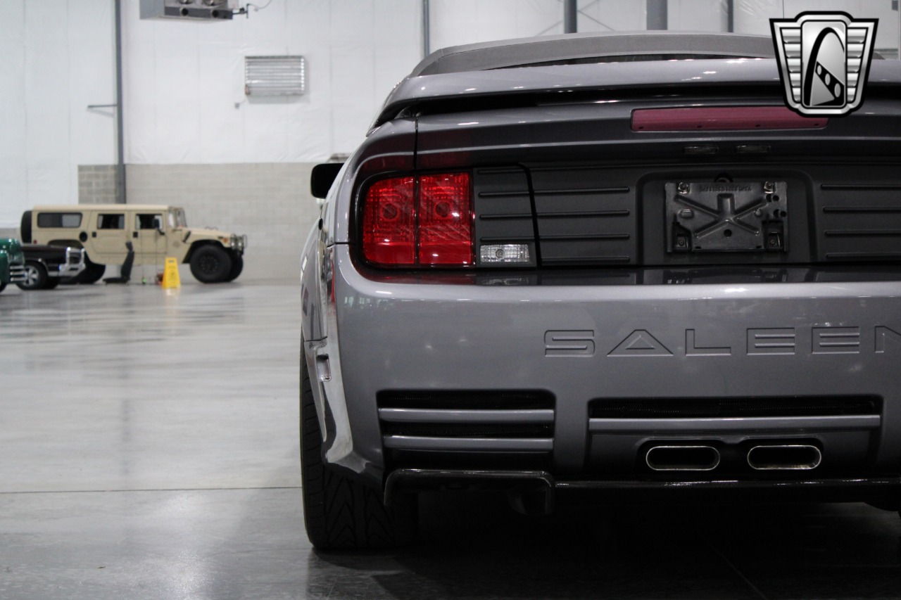 2006 Ford Mustang 74