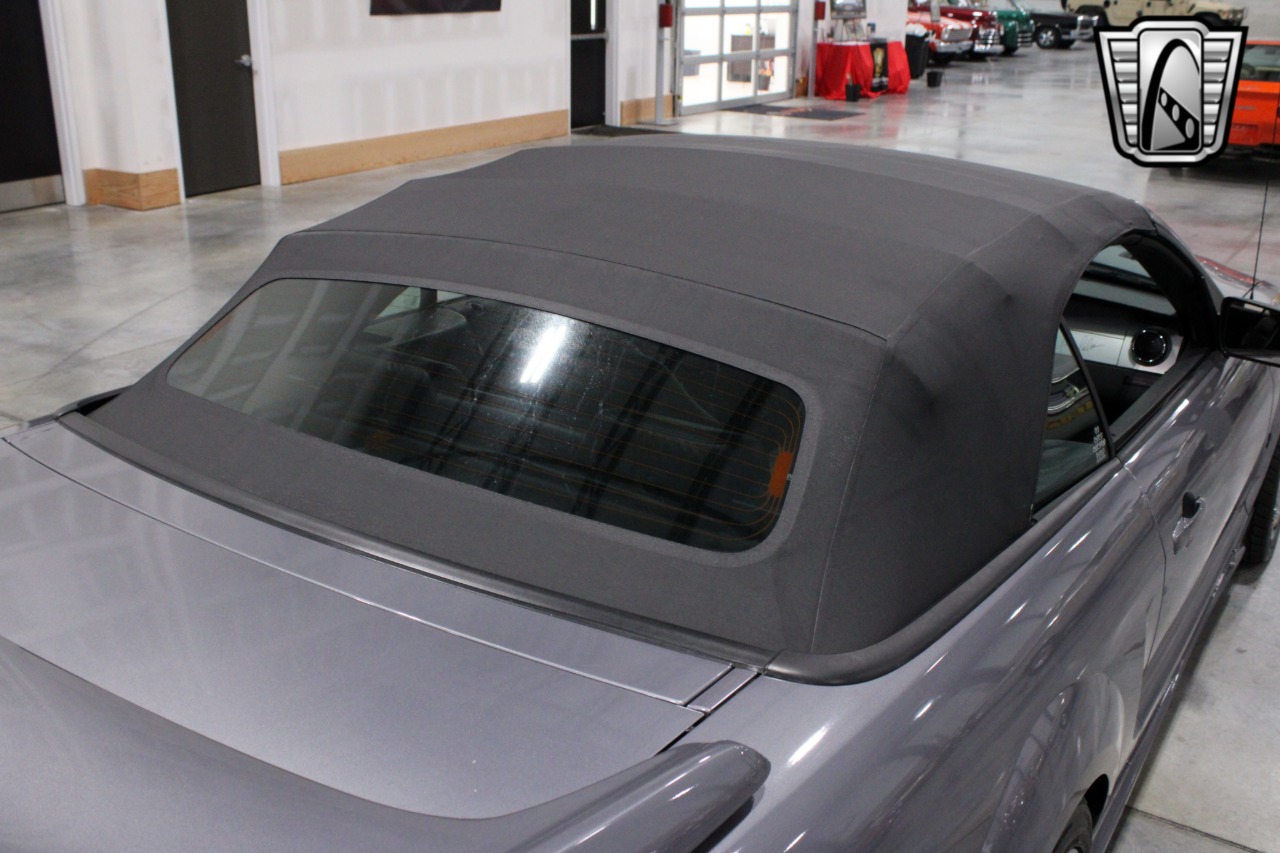 2006 Ford Mustang 78