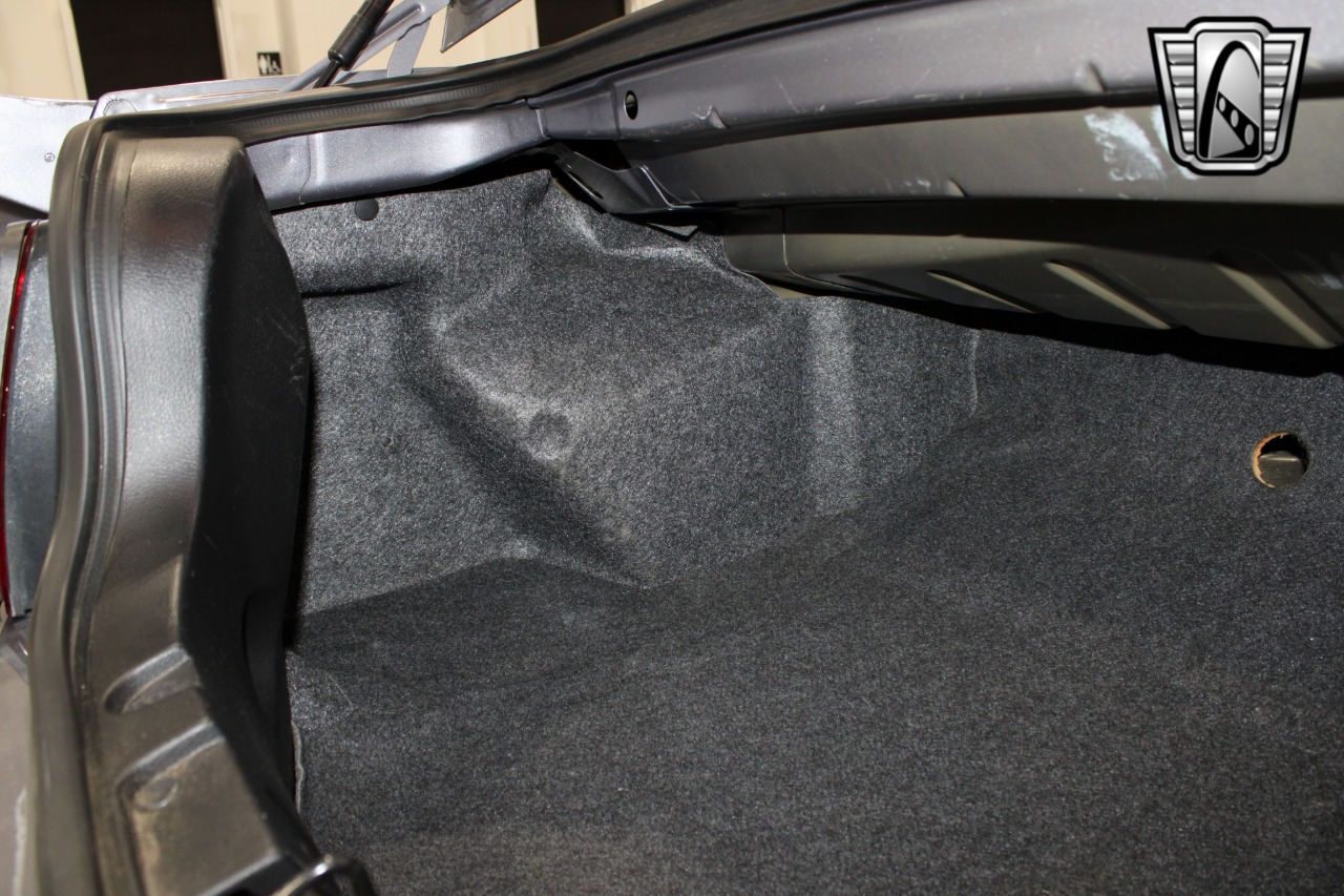 2006 Ford Mustang 97