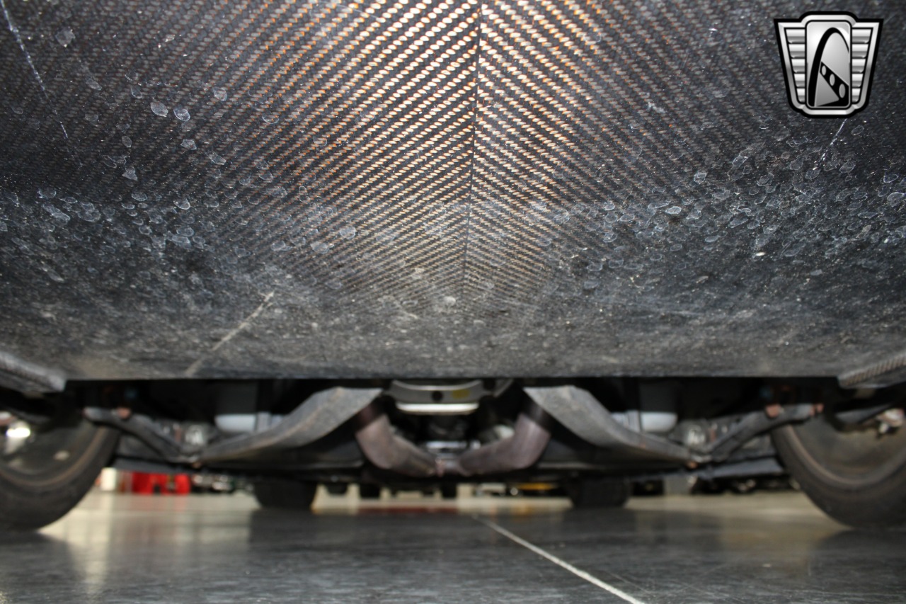 2006 Ford Mustang 29