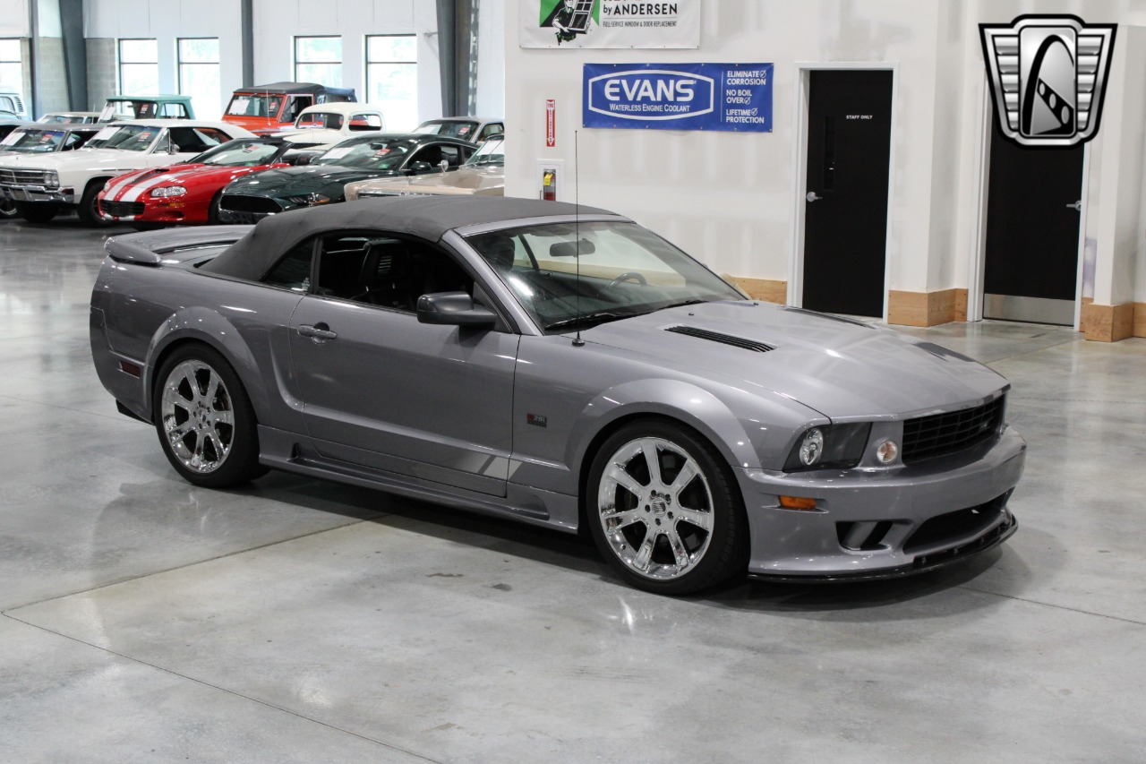 2006 Ford Mustang 59
