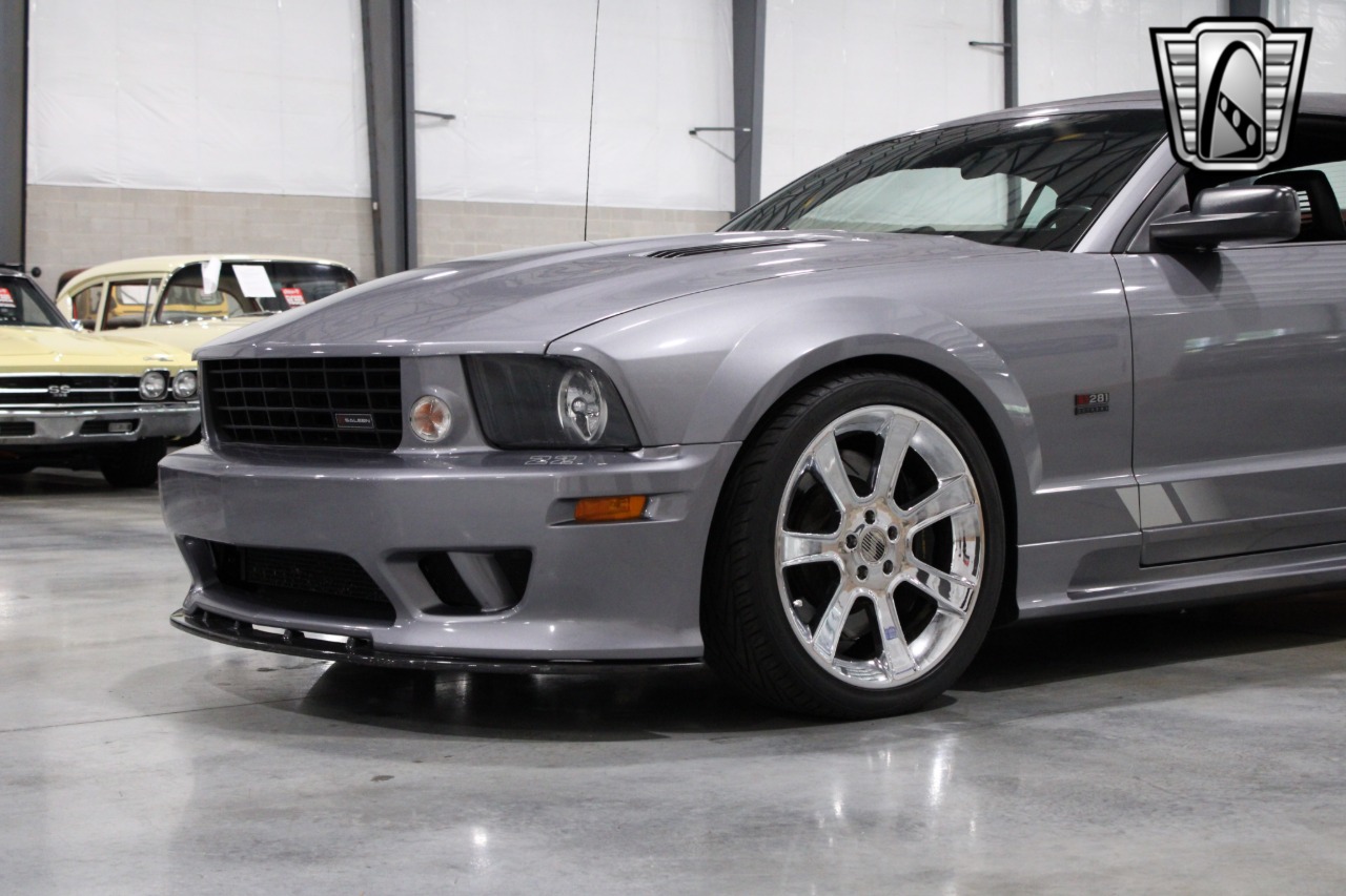 2006 Ford Mustang 62