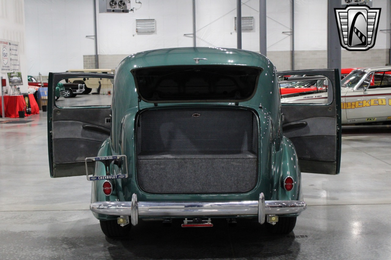 1936 Chevrolet Master 18