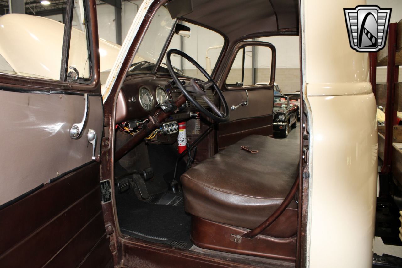 1953 Chevrolet 4400 6