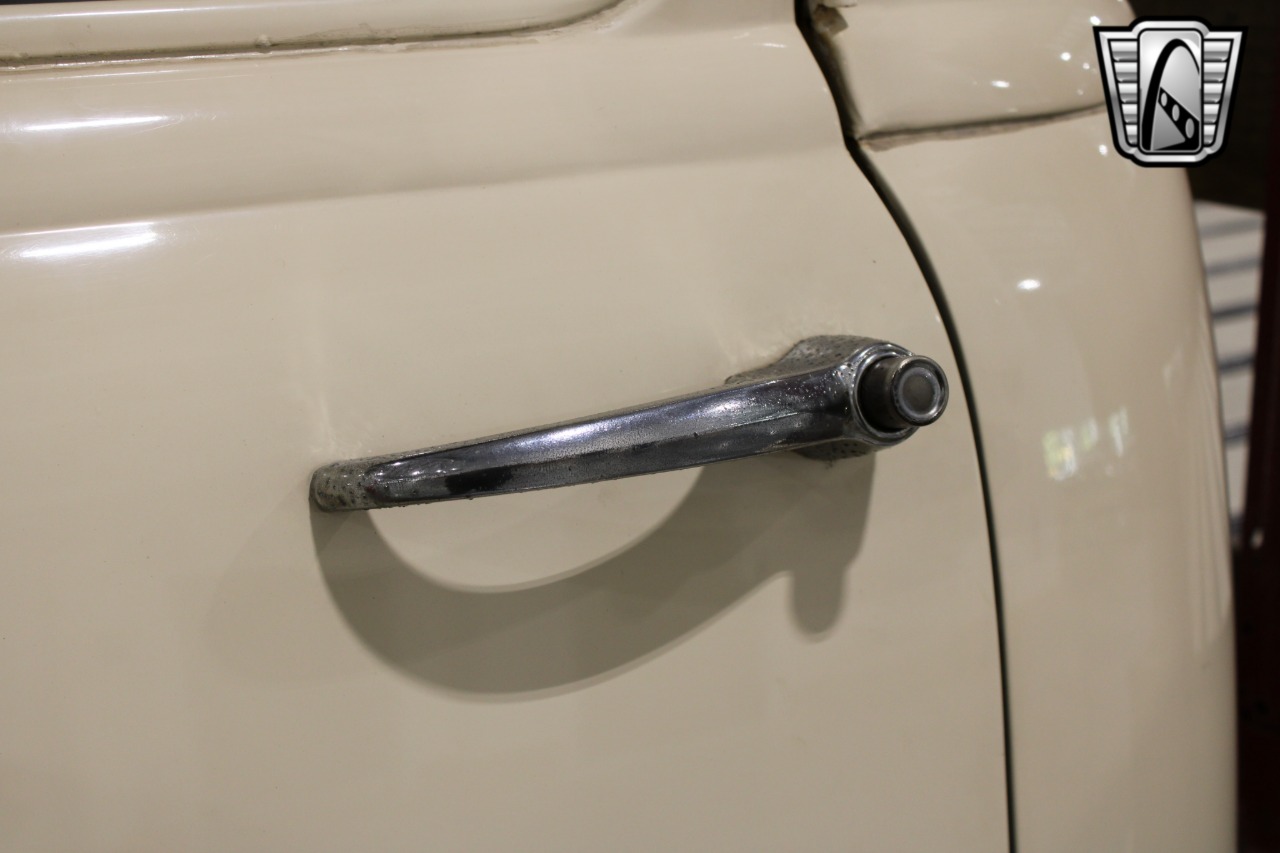 1953 Chevrolet 4400 63