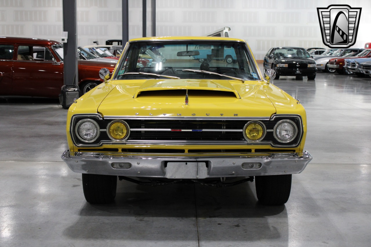 1967 Plymouth GTX 39
