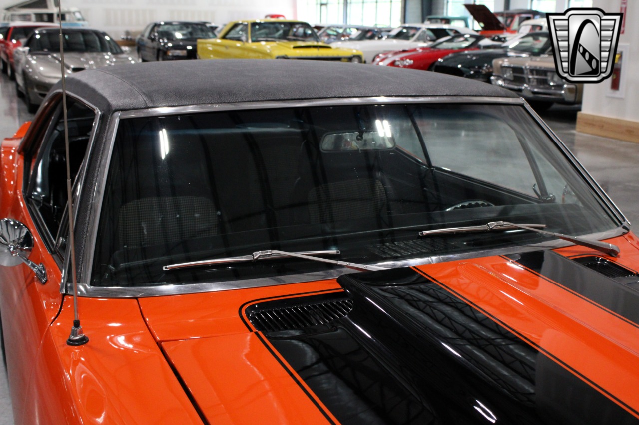 1967 Chevrolet Camaro 81