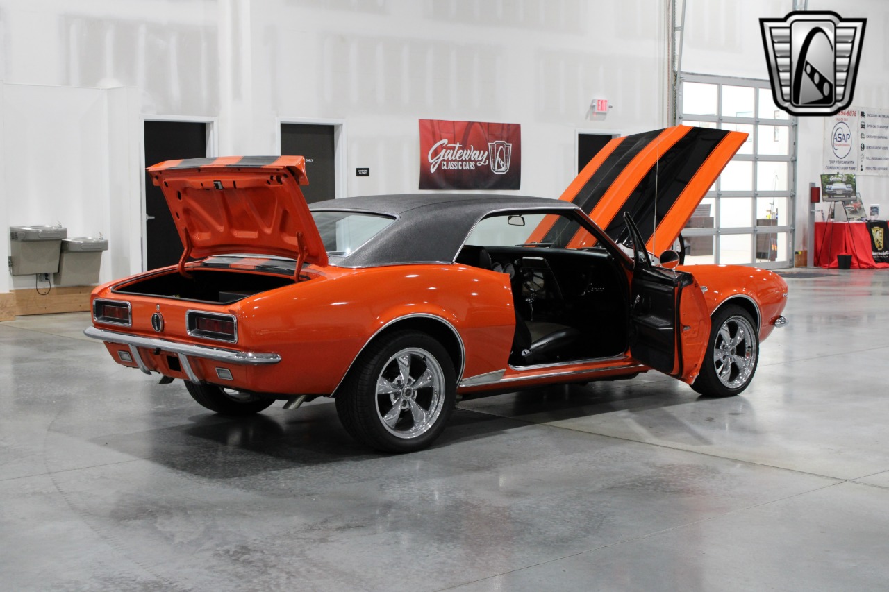 1967 Chevrolet Camaro 19