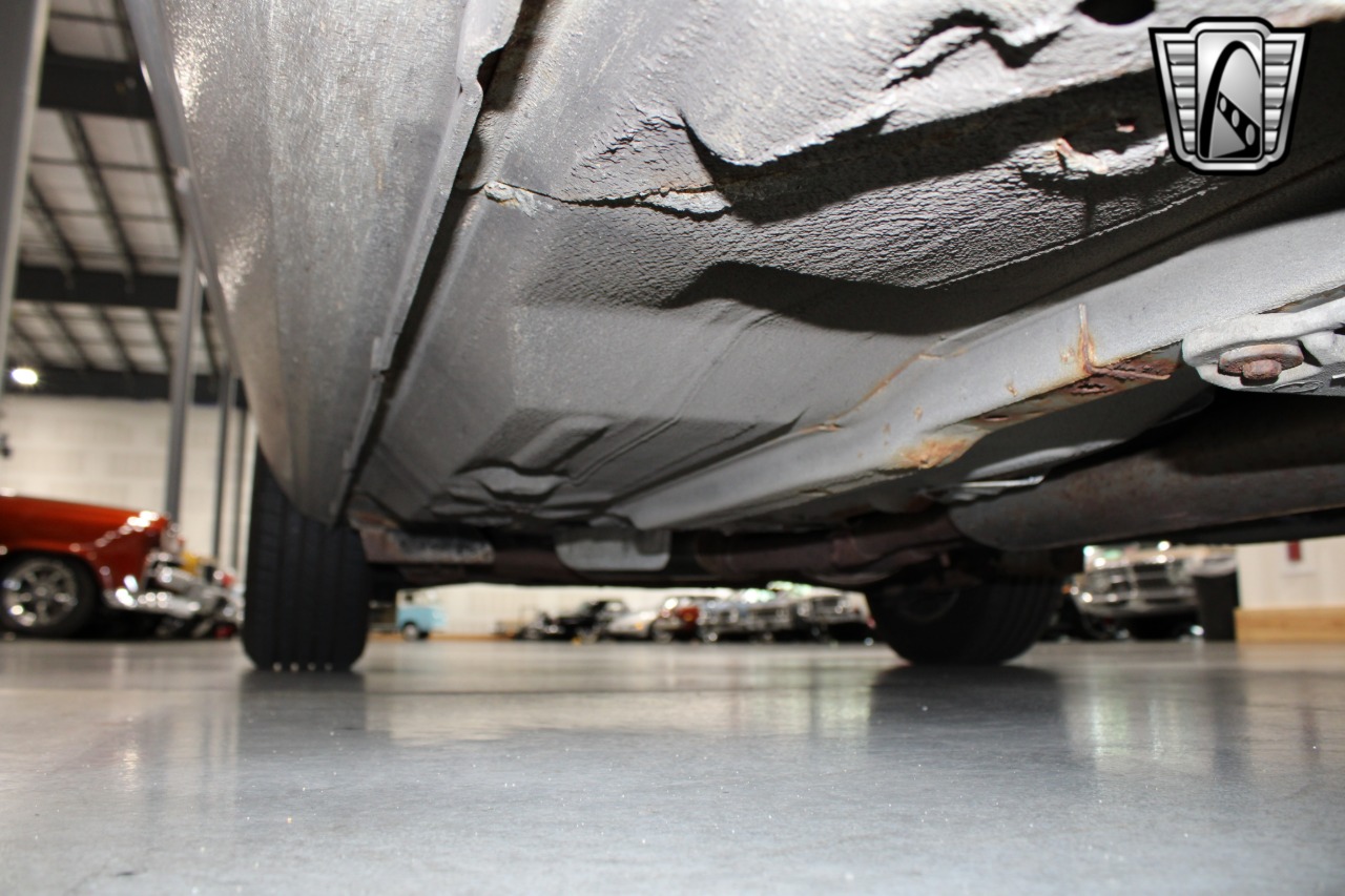 2002 Jaguar XJ-Series 11