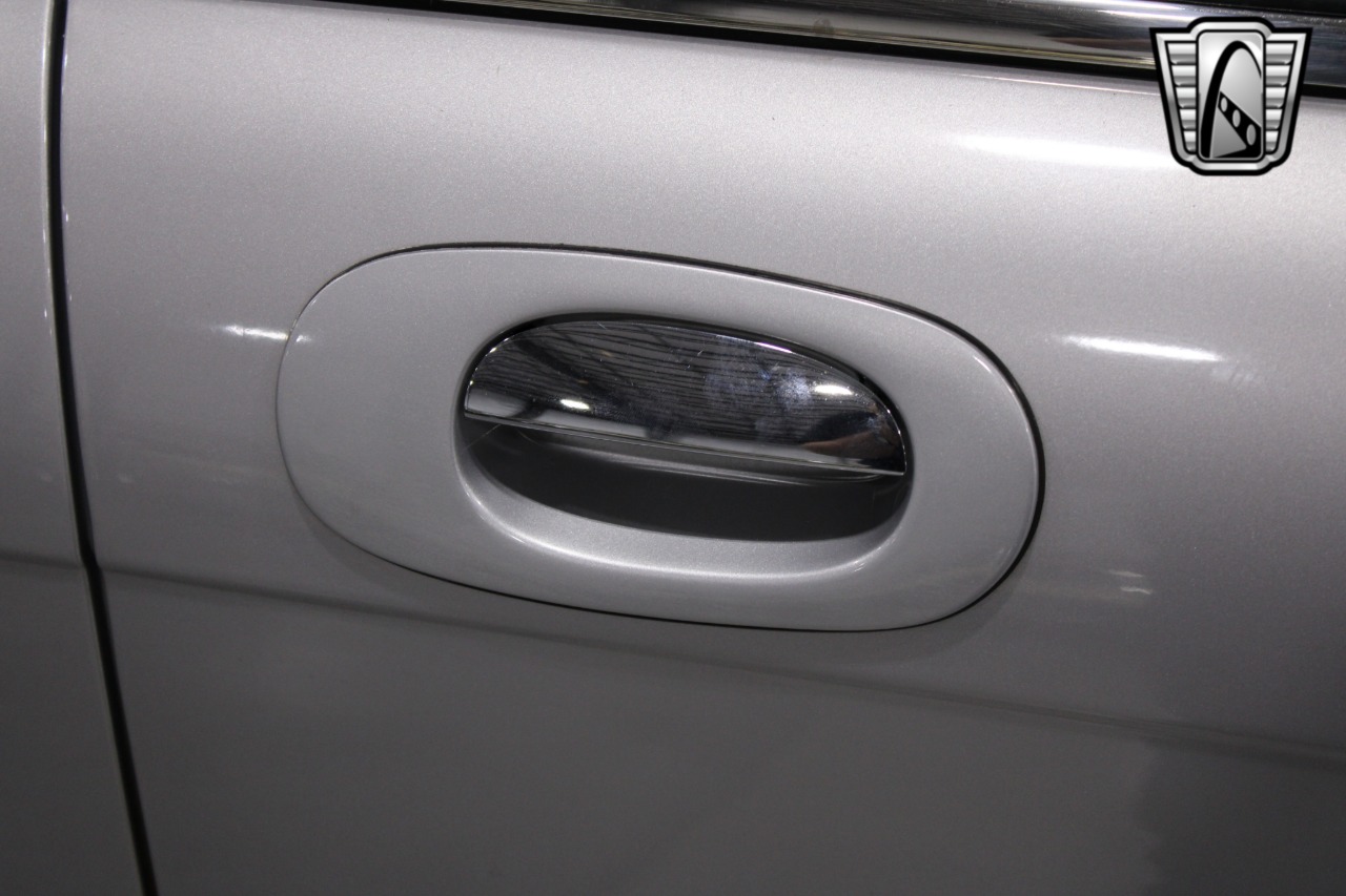 2002 Jaguar XJ-Series 78