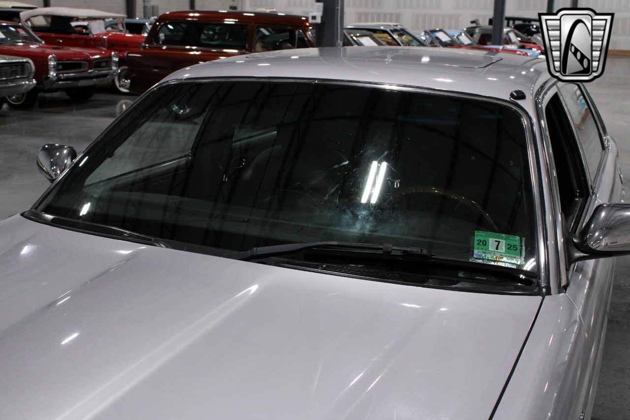 2002 Jaguar XJ-Series 58