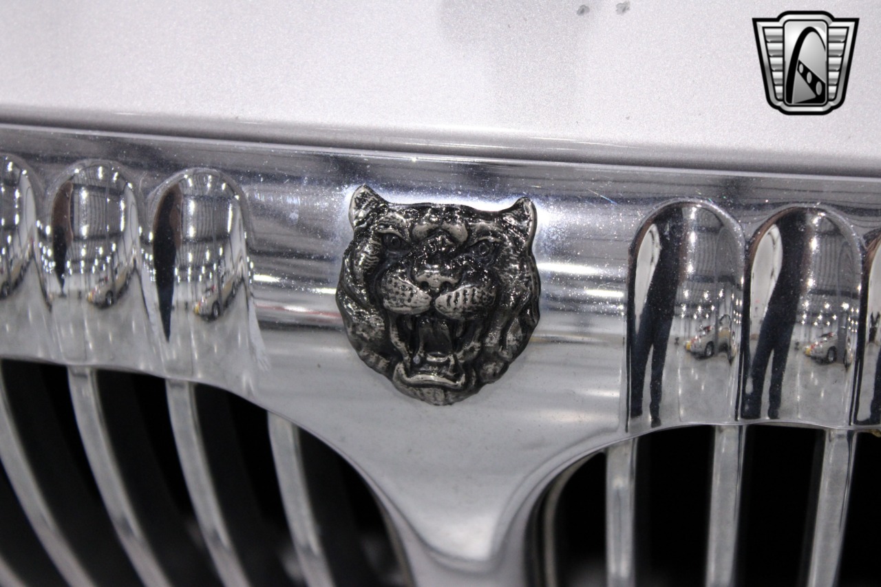 2002 Jaguar XJ-Series 88