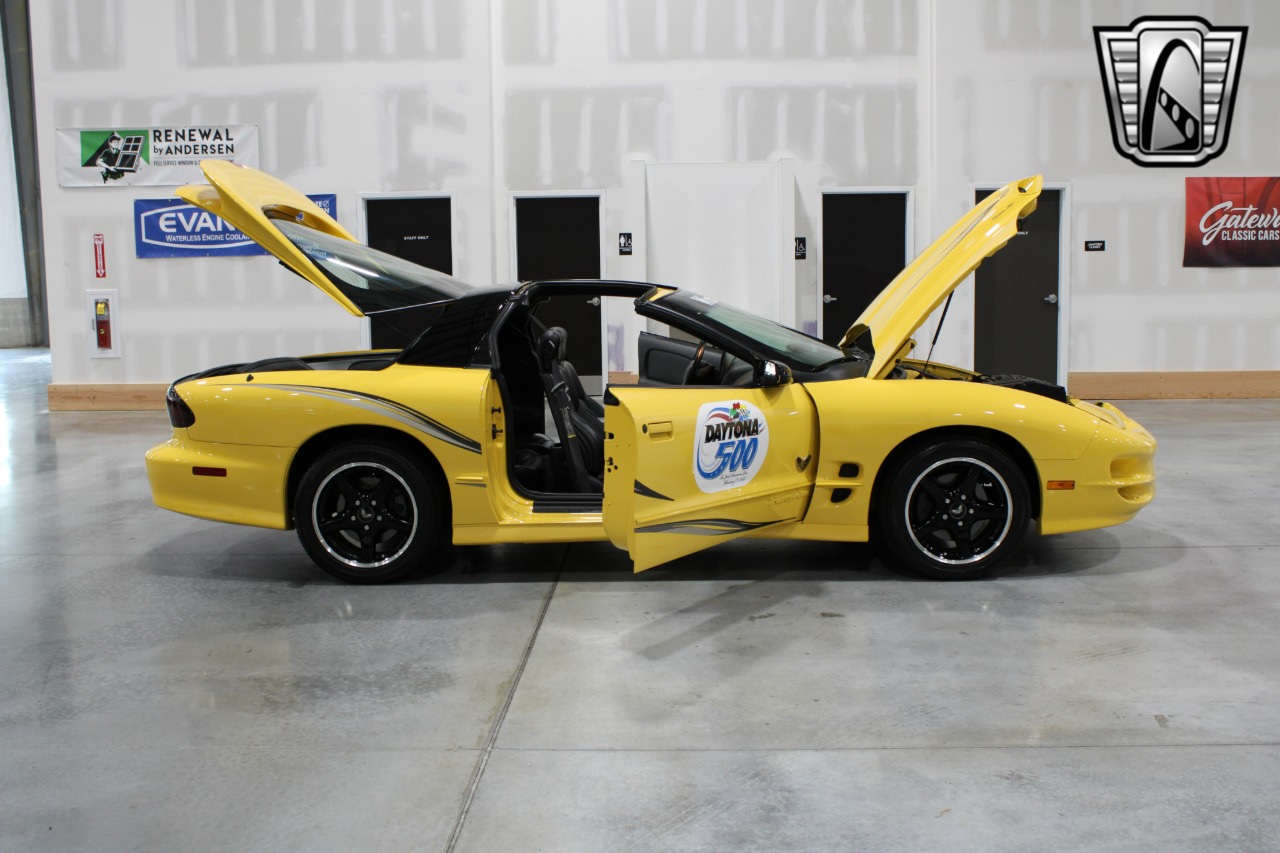 2002 Pontiac Firebird 93