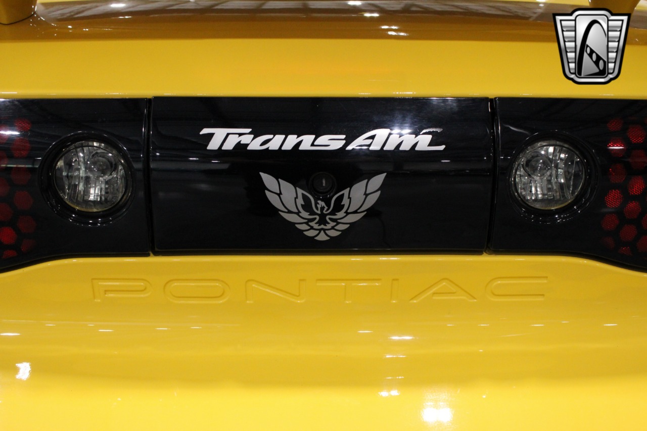 2002 Pontiac Firebird 72