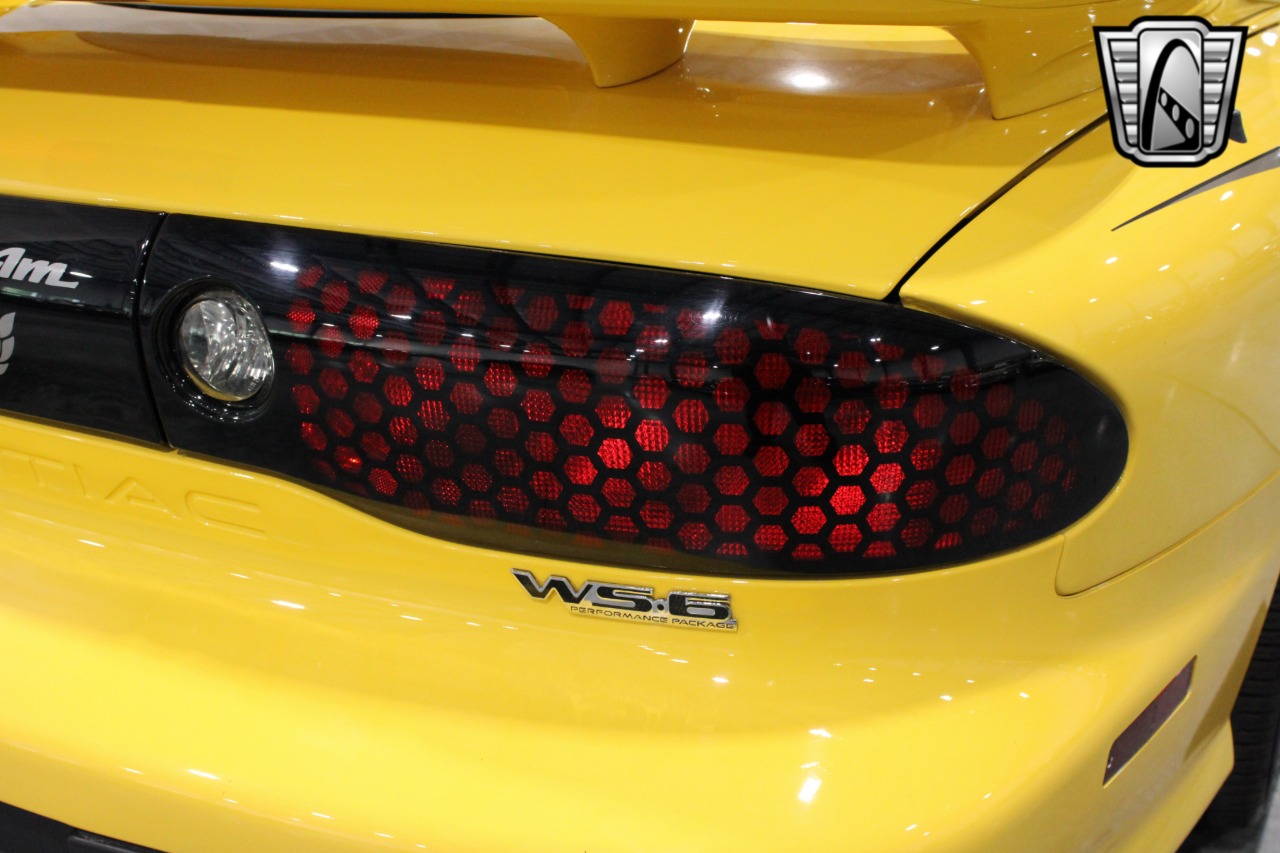 2002 Pontiac Firebird 74