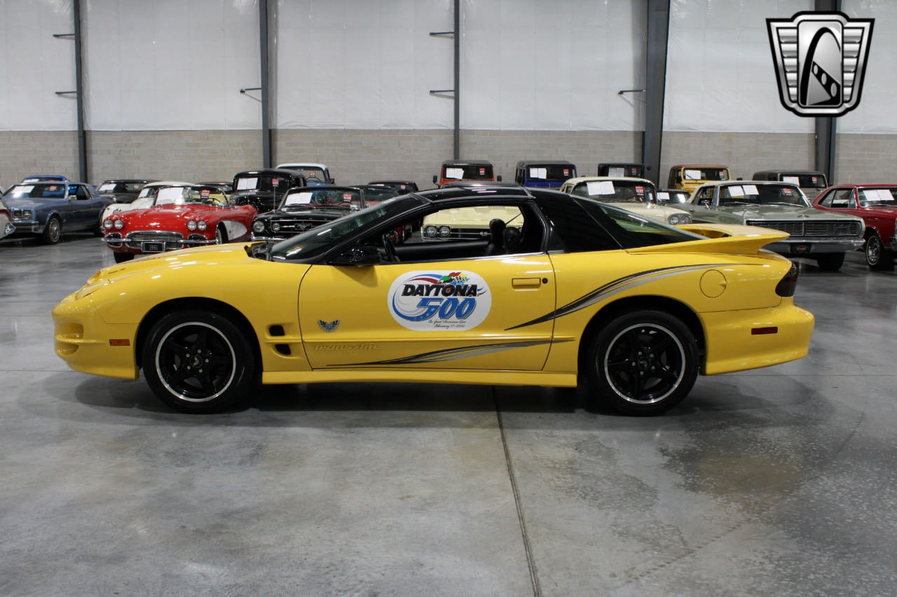 2002 Pontiac Firebird 33