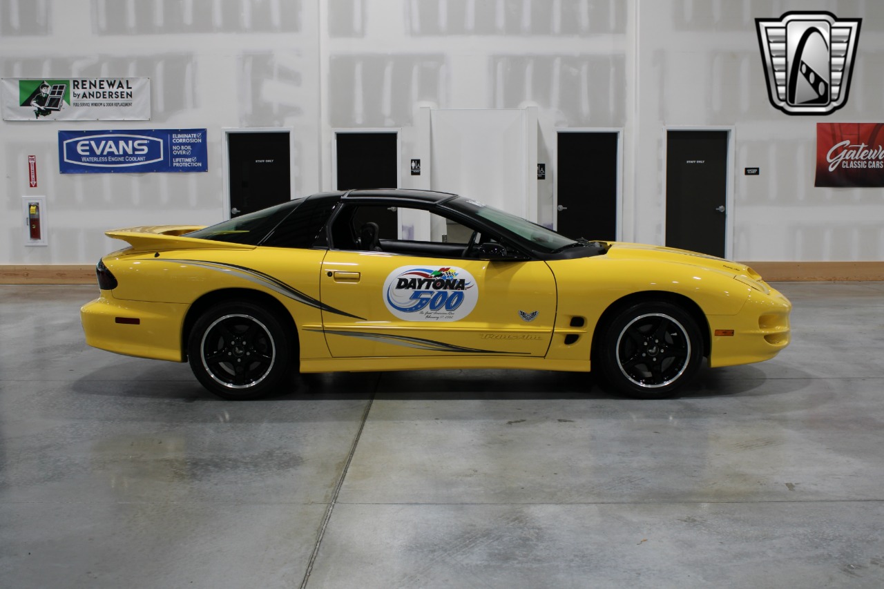 2002 Pontiac Firebird 37