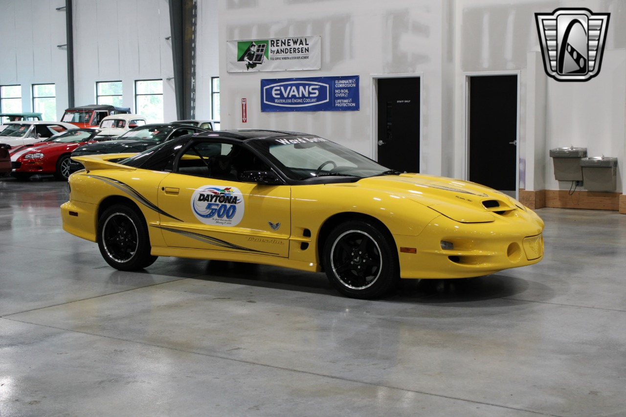 2002 Pontiac Firebird 38