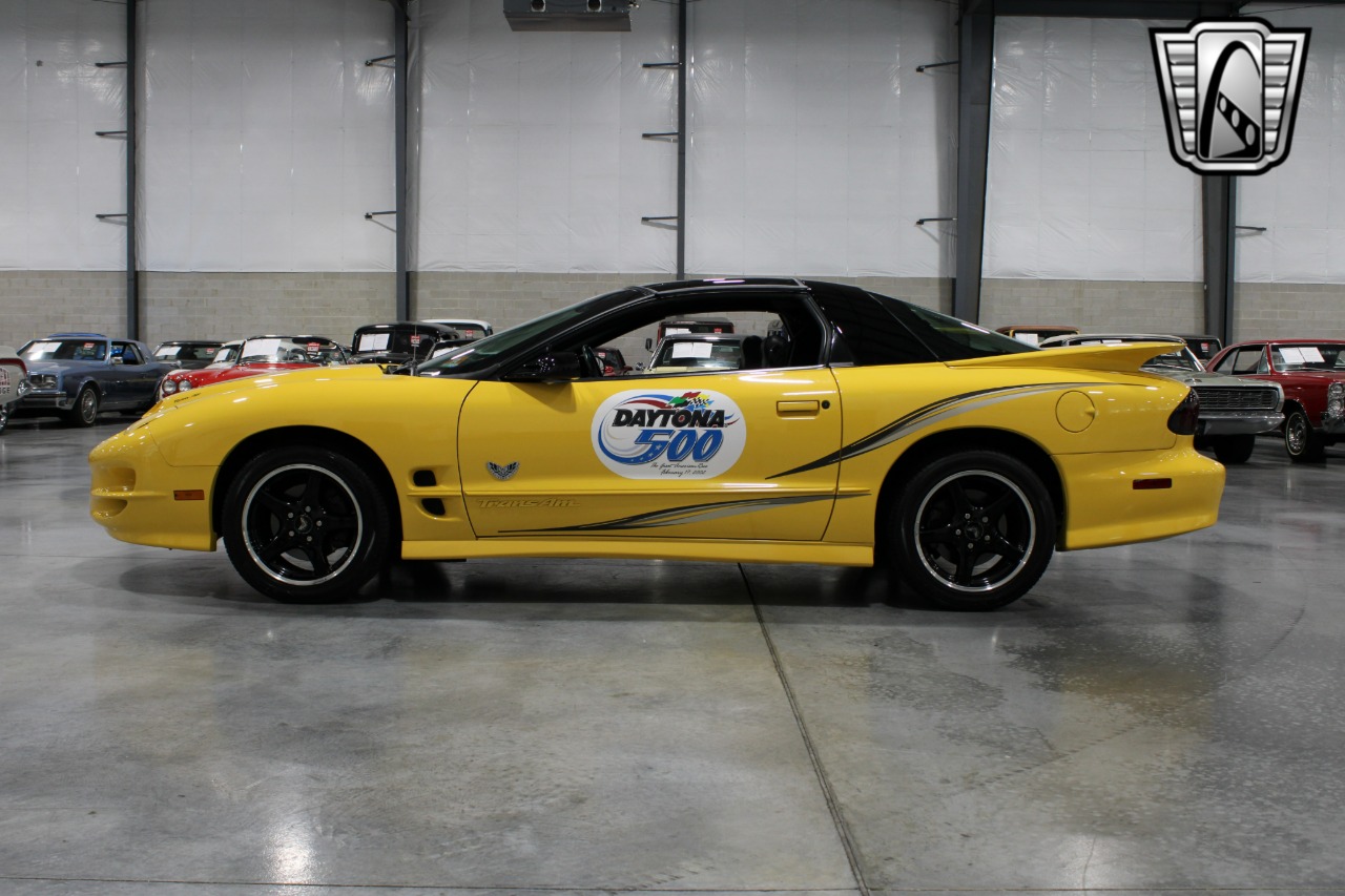 2002 Pontiac Firebird 40