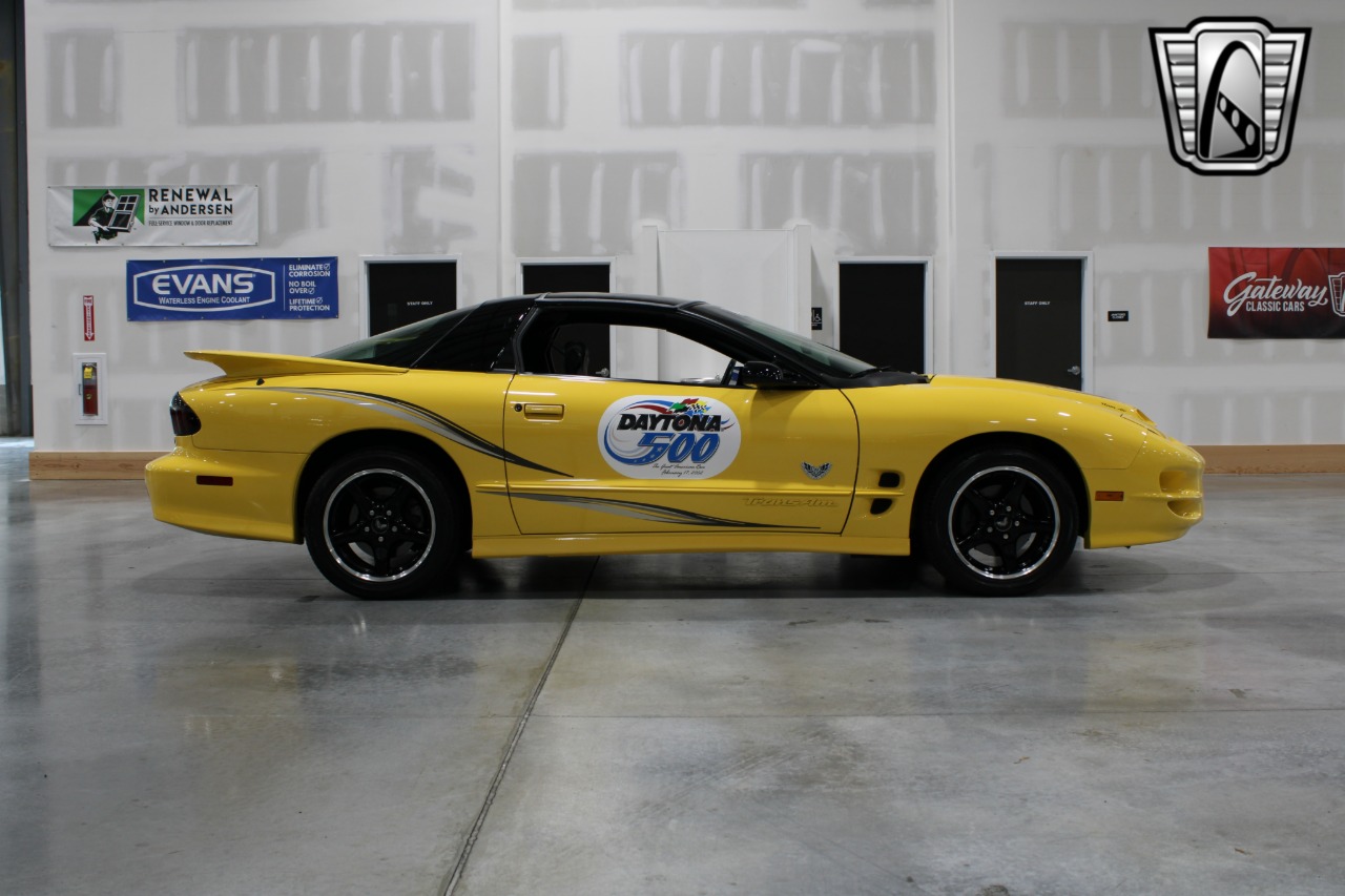 2002 Pontiac Firebird 43