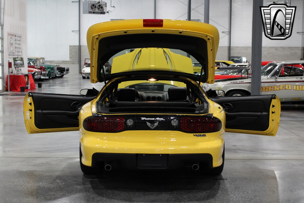 2002 Pontiac Firebird 18