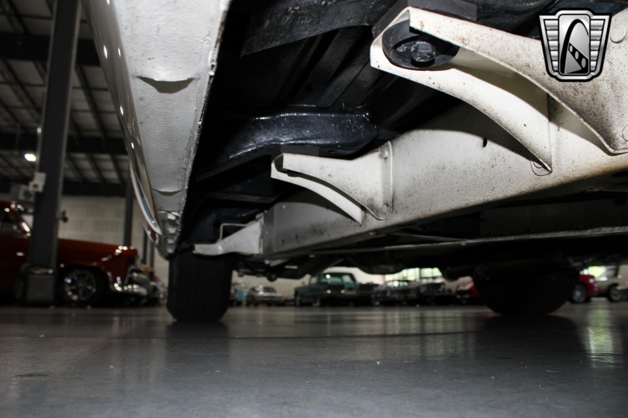 1952 Cadillac DeVille 11