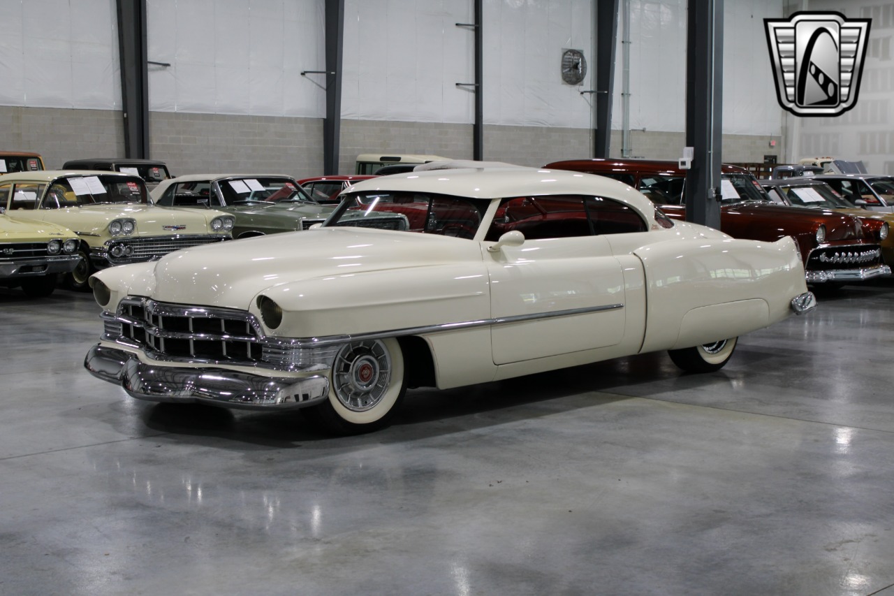 1952 Cadillac DeVille 52